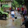 Pasca banjir di Cibingbin, rumah warga penuh lumpur